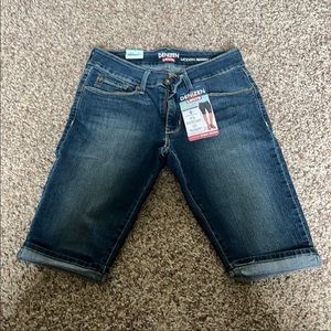 Women’s jean shorts